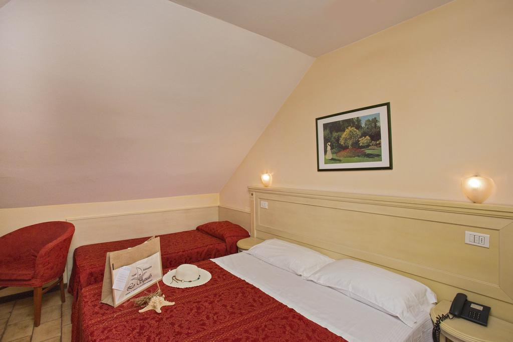Hotel Lo Squalo Grottammare Quarto foto